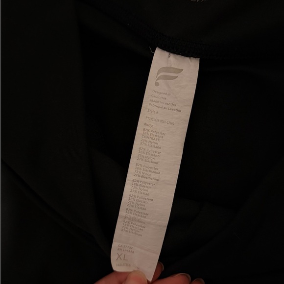 PureLuxe by Fabletics Flare Leggings – Women’s Size XL - Picture 6 of 11